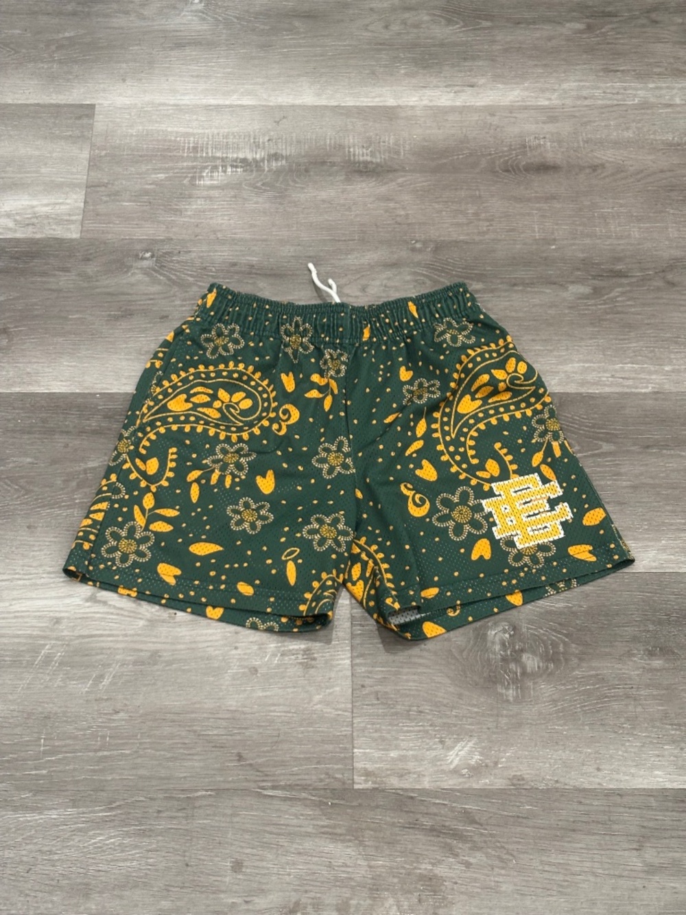 Eric Emanuel EE Basic/Core Short Green Paisley College Mens S